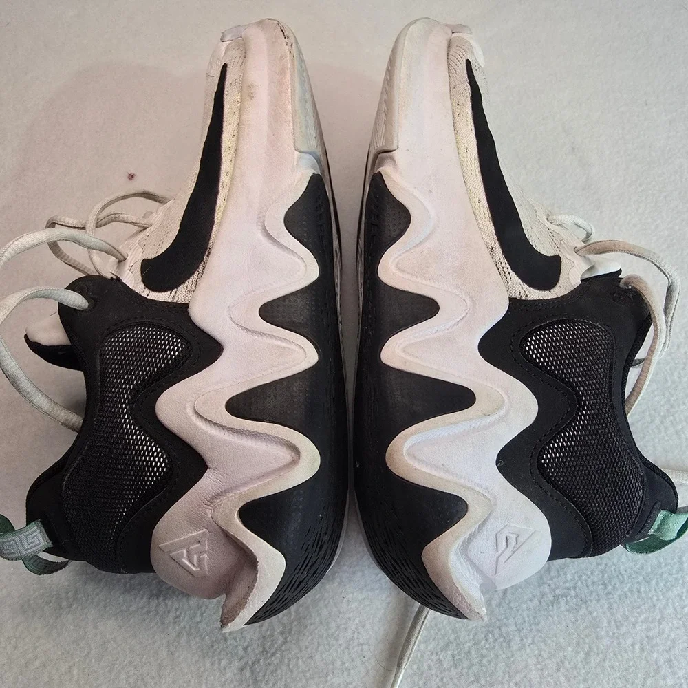 Nike Zoom Freak 4 Giannis GA 34 Shoes Basketball White Black Mint Green Mens 8